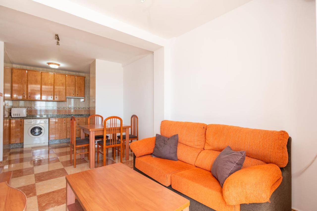 Renthas Pedregalejo Beach Apartments Μάλαγα Εξωτερικό φωτογραφία