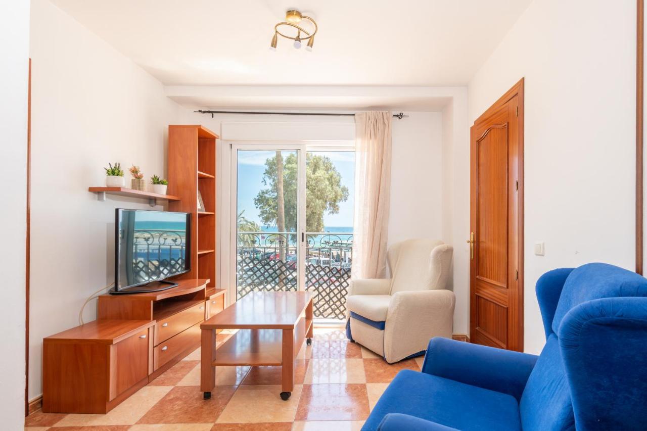 Renthas Pedregalejo Beach Apartments Μάλαγα Εξωτερικό φωτογραφία