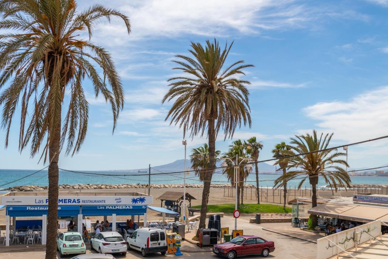 Renthas Pedregalejo Beach Apartments Μάλαγα Εξωτερικό φωτογραφία