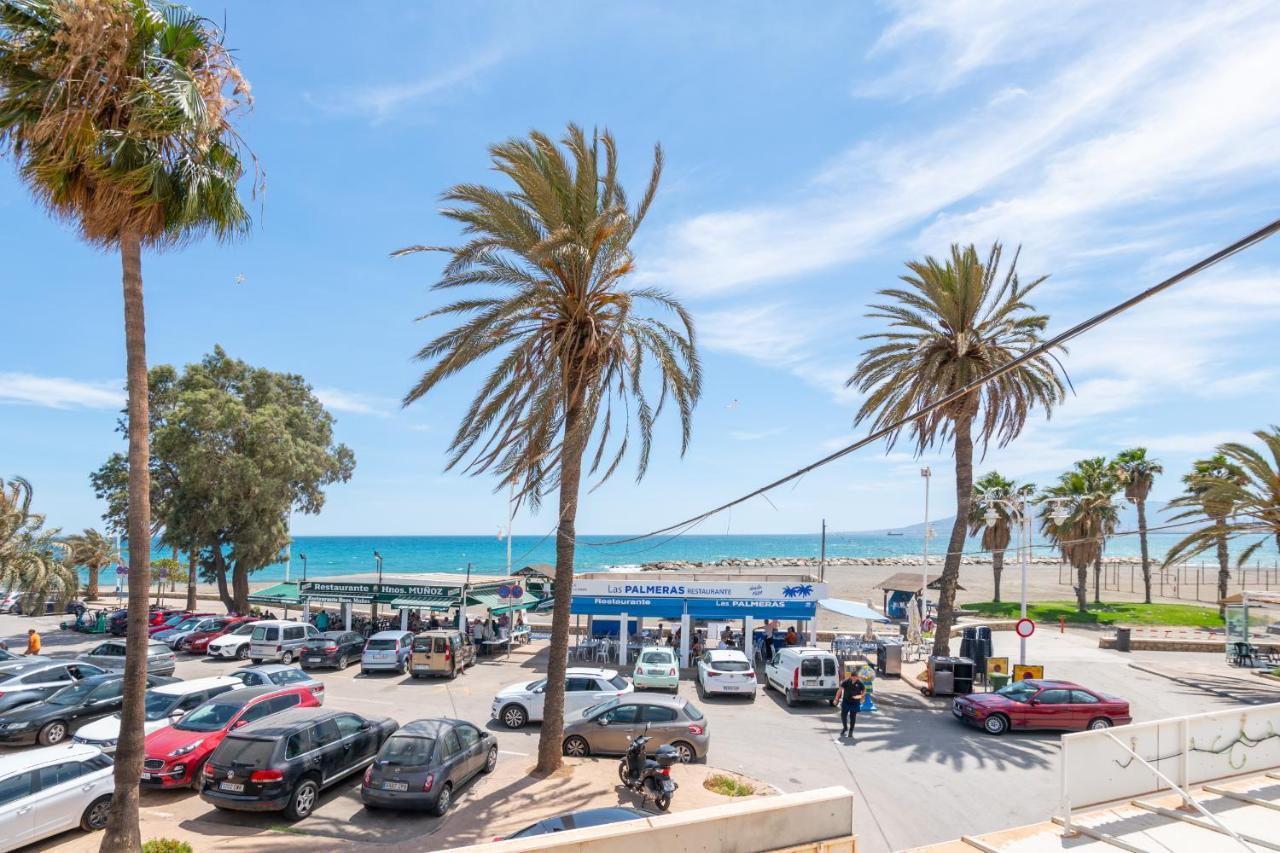 Renthas Pedregalejo Beach Apartments Μάλαγα Εξωτερικό φωτογραφία